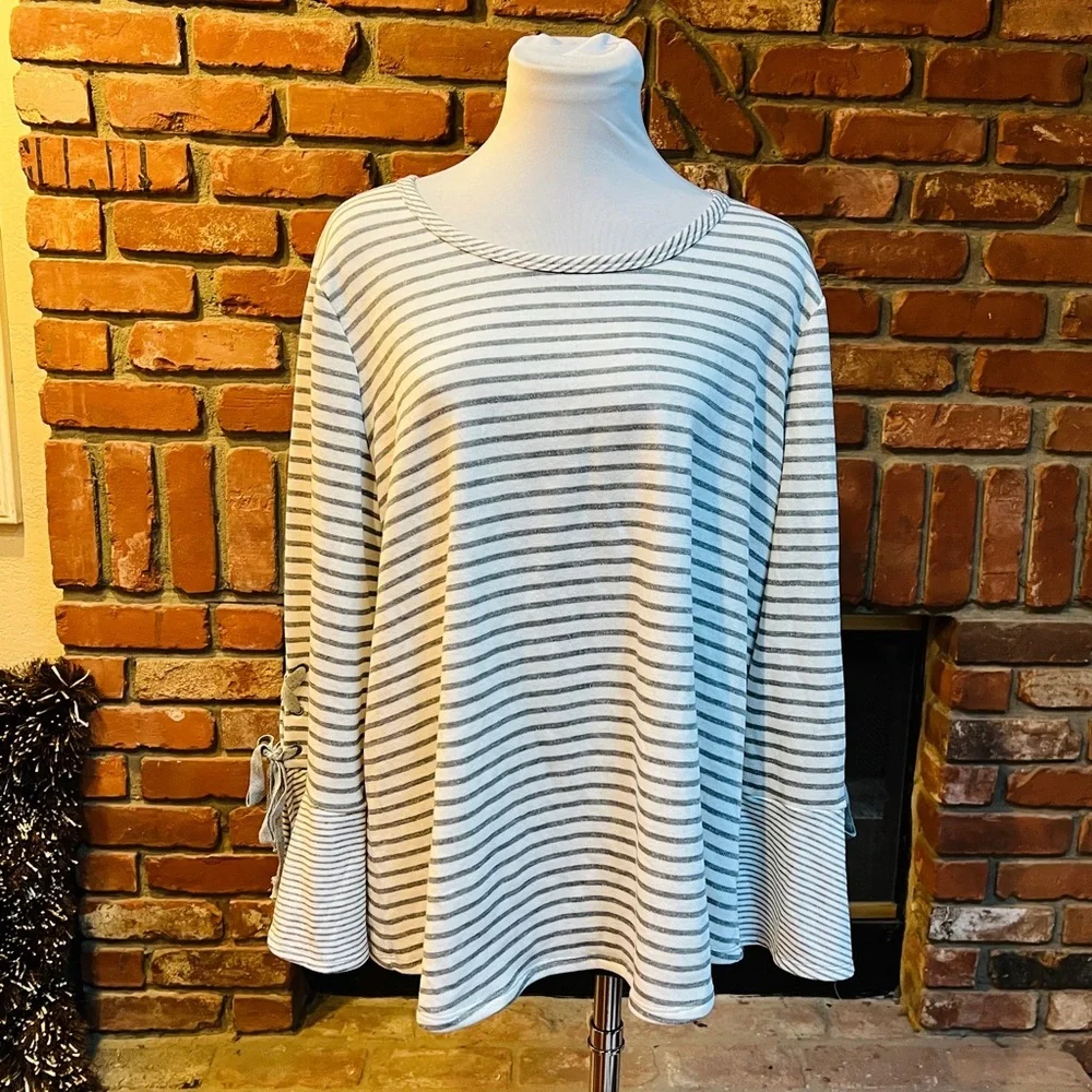 Dressbarn Sunday Womens Top 2X White Gray Blend Sweater Blouse NWT - Picture 5 of 11
